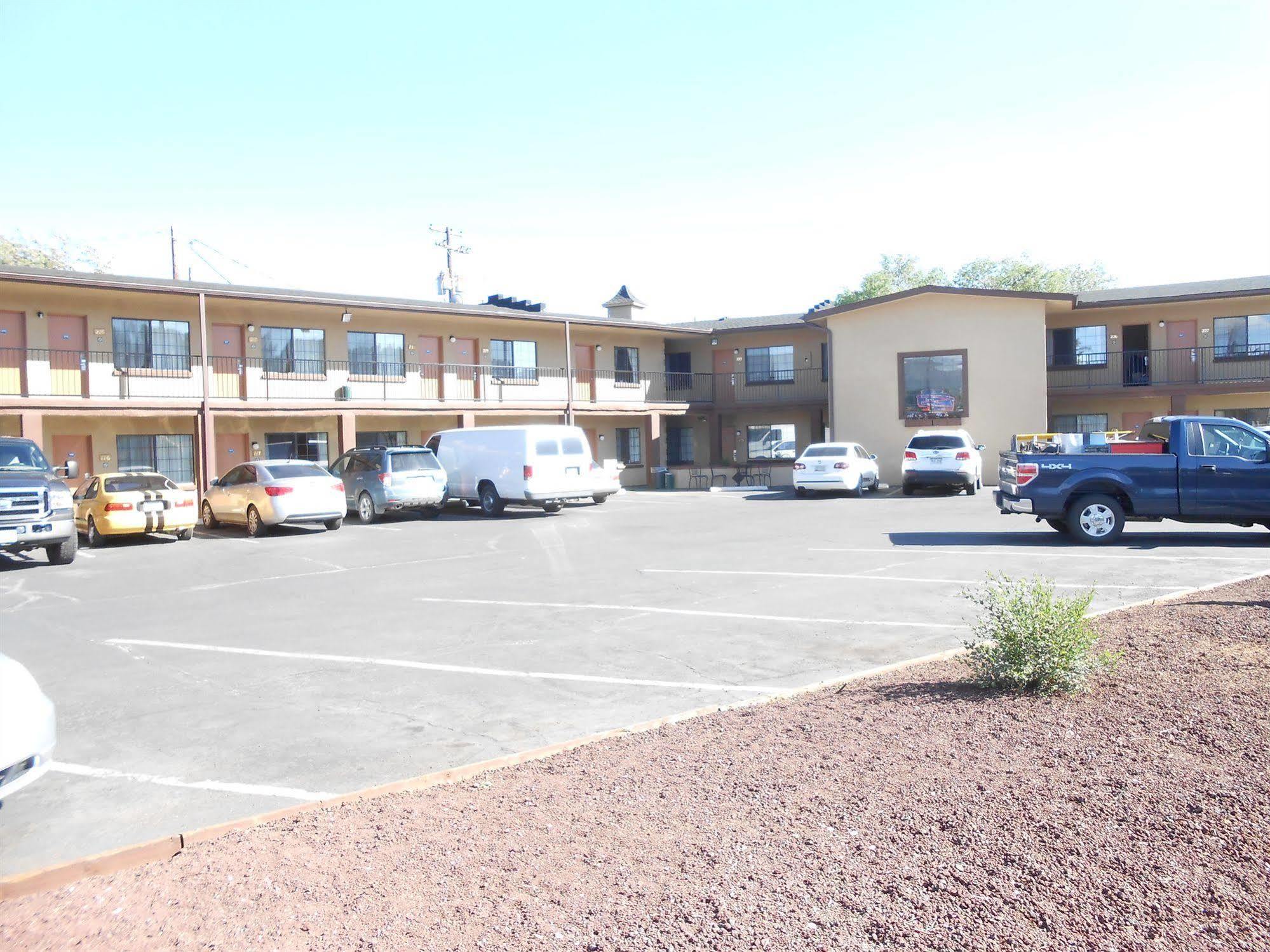 Howard Johnson By Wyndham Flagstaff University West Luaran gambar